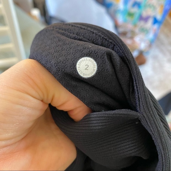 Lululemon Ribbed Wunder Under HR 28" Black 2 - Picture 7 of 9
